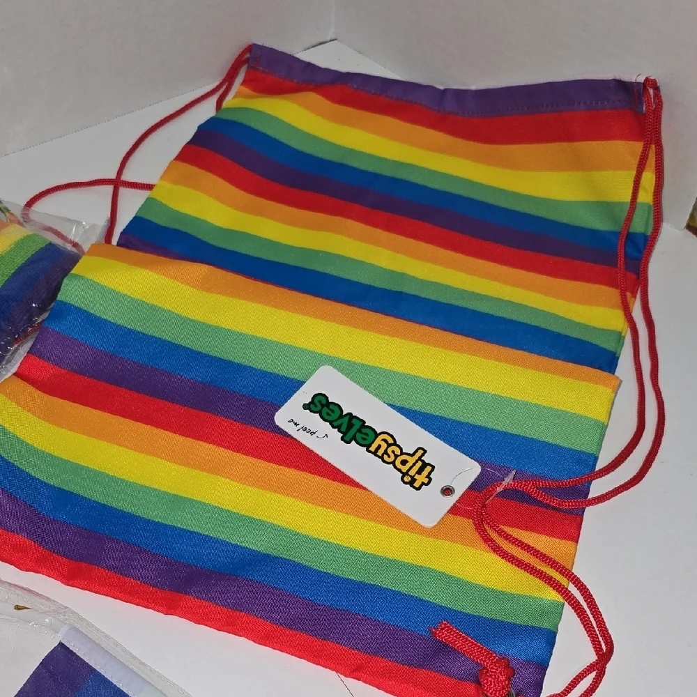 Tipsy Elves 7 Pc Rainbow Pride Party Decoration Set